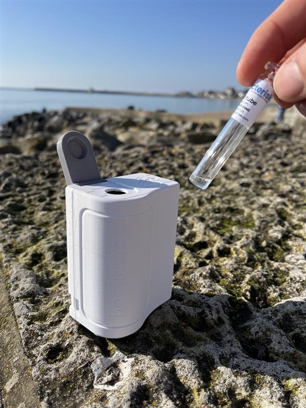 Bactiquick test kit.
